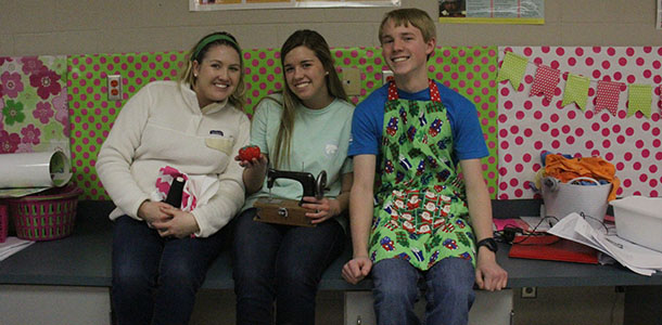 Sewing club plans to start meeting before winter break