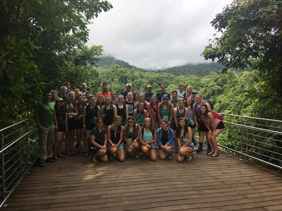 Students pose for a group picture in Costa Rica from the summer of 2017.
Photo taken by Alvaro Alvarado Bolanos.