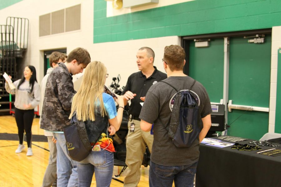 Students plan to attend Career Fair for area schools