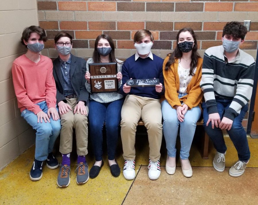 The Varsity Scholars Bowl team pictured after placing second at Regionals, pictured left to right: Connor McCall, Luke LeBar, Abi Yarbrough, Kyle Smith, Sara Murphy and Mason Laney. 