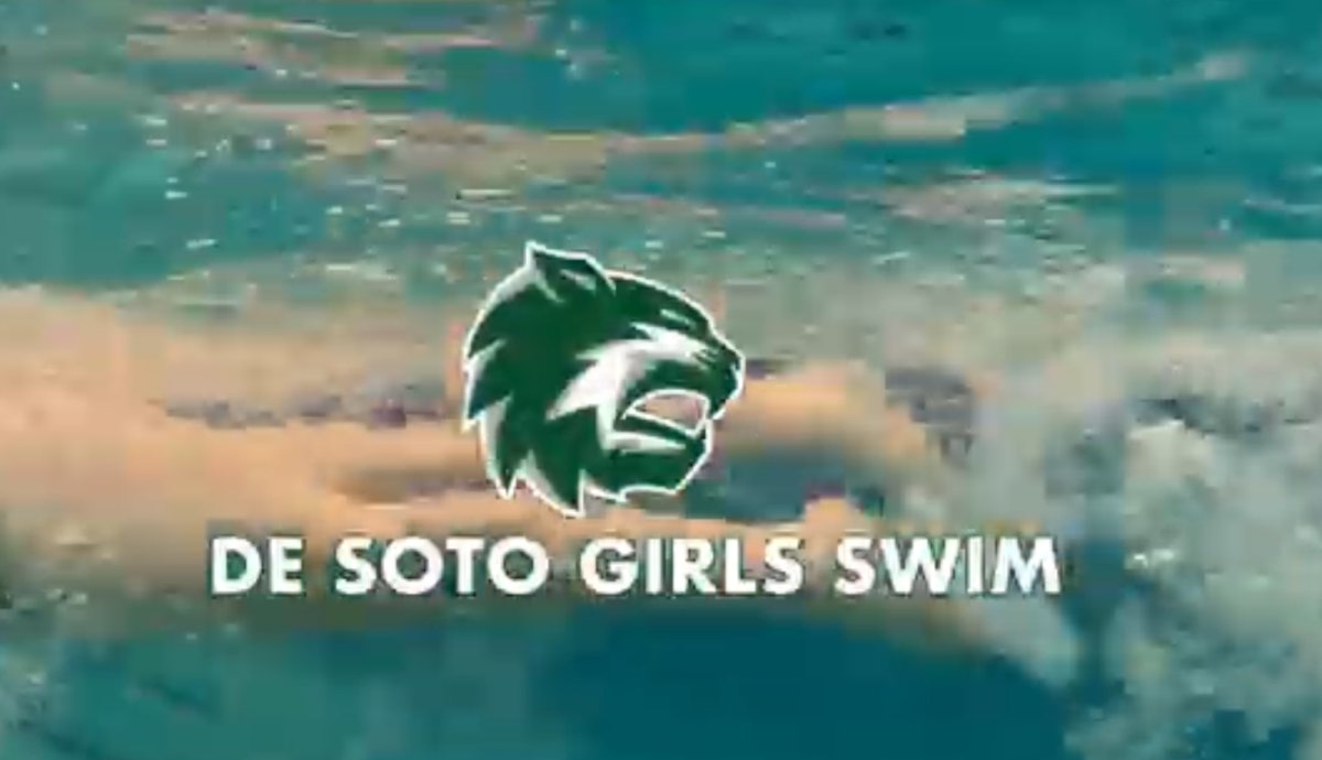 Girls swim dives into new season